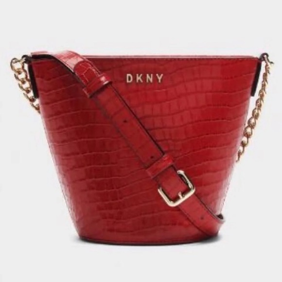 Dkny RED small bucket bag shoulder crossbody croc embossed leather NWT - Picture 1 of 8